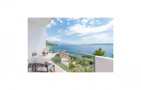Pet Friendly Apartment In Omis With Wifi